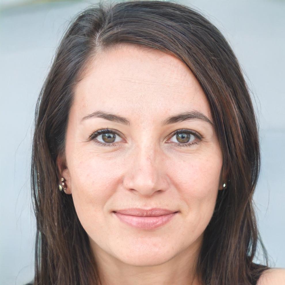 Ritratto di Caterina Valdez, esperta in web analytics